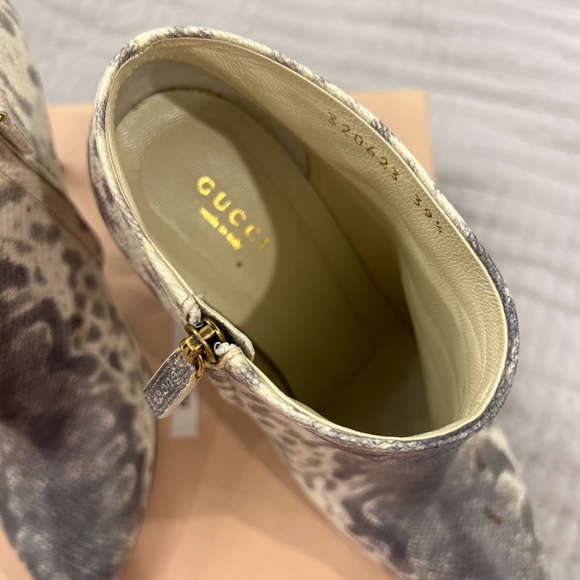 Authentic Gucci booties - Picture 5 of 8